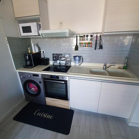 Appartement Cosy Proche De L'Aeroport T R A N S F E R T Sur Demande Saint-Denis Zewnętrze zdjęcie