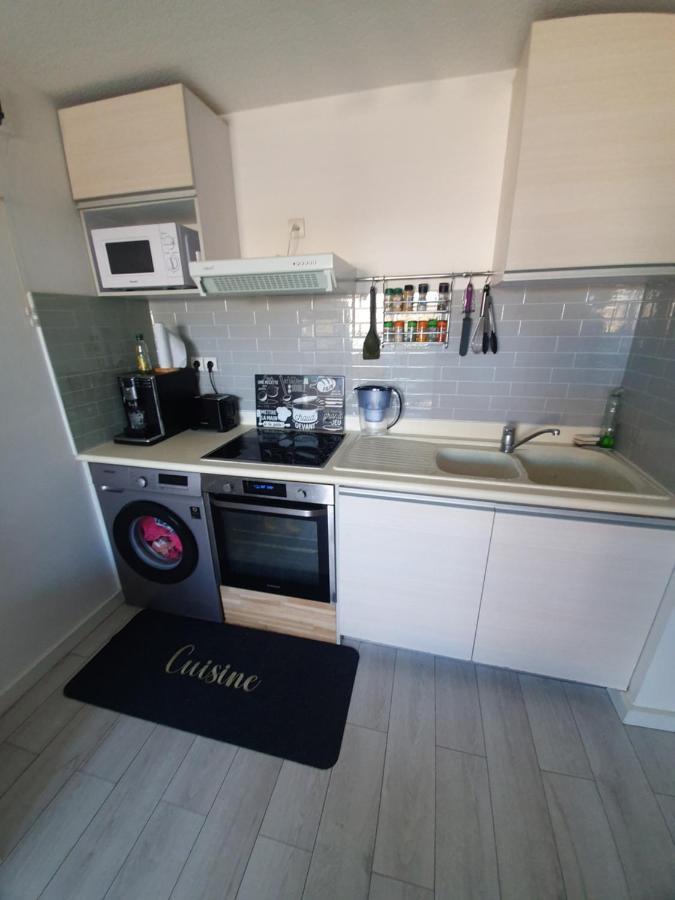 Appartement Cosy Proche De L'Aeroport T R A N S F E R T Sur Demande Saint-Denis Zewnętrze zdjęcie